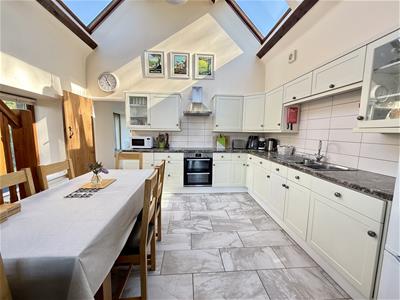 Feature open plan Kitchen/living room